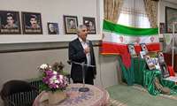 حضور رئیس سازمان جهادکشاورزی استان یزد در دبیرستان دخترانه شاهد شهید حیدری و نواختن زنگ ایثار در نخستین روز سال تحصیلی