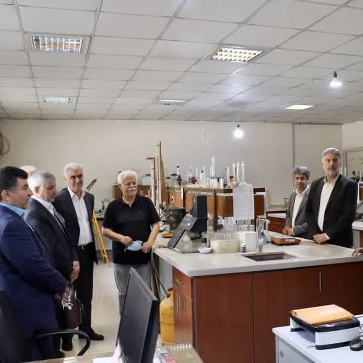  بازدید رئیس سازمان جهادکشاورزی استان یزد از شرکت توسعه خدمات مهندسی آب و خاک پارس 